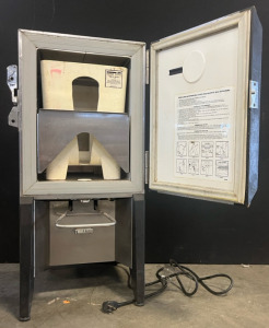 Silver King Majestic Milk Dispenser