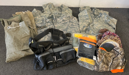 U.S. Army Uniform Jackets, Pants, & Travel Bags, Tool Belt, Thermal & Rainwear Clothes