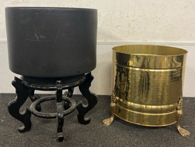 Large Planters / Pots
