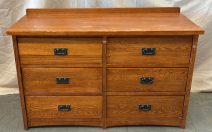 6-Drawer Oak Dresser