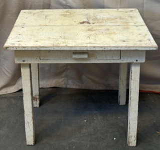 Vintage White Nightstand w/ Drawer