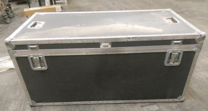 Large Wilsoncase 52x26x24