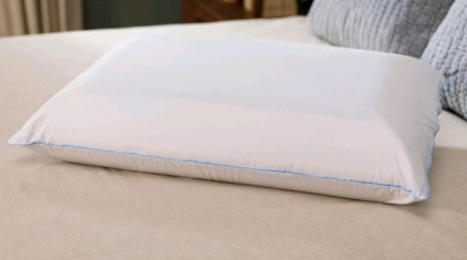 (1) Tempur-Pedic TEMPUR-Cloud Dual Cooling Pillow, King , White