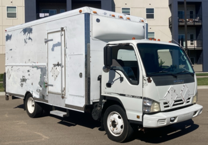 2007 ISUZU NQR BOX TRUCK - LOCAL FLEET - DIESEL!
