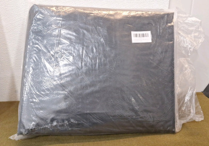(1) 15 x 30 Foot Oval Pool Cover, Black