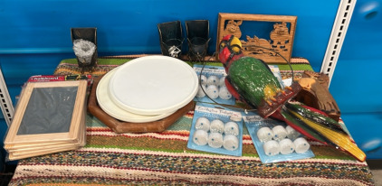 (1) Large Ceramic Parrot (4) Everlasting Tealight (6) Chalkboard & More