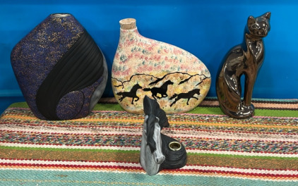 (2) Ceramic Vases (1) Ceramic Golden Sculpture (1) Majestic Horse