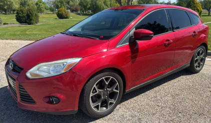 2012 FORD FOCUS - SUNROOF - TINTED WINDOWS