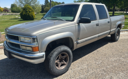 1999 CHEVROLET SILVERADO 2500 - 4X4!