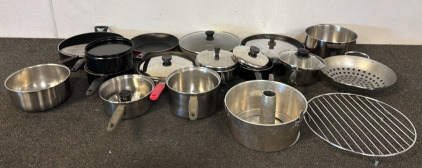 Large Assortment of Pots & Pans