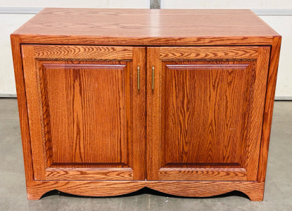 6-Drawer Oak Cabinet
