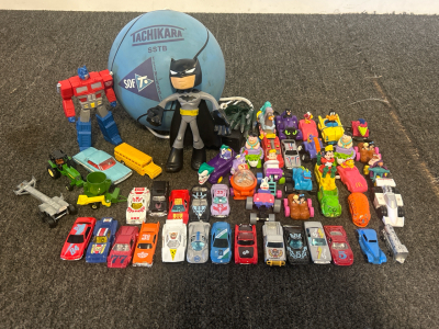 Vintage Toy Cars, Action Figures and Teaherball
