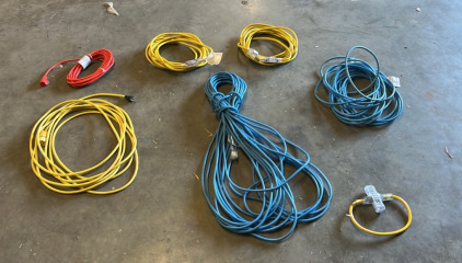 (7) Assorted Extension Cords Ranging from 1&rsquo;- 30&rsquo;+