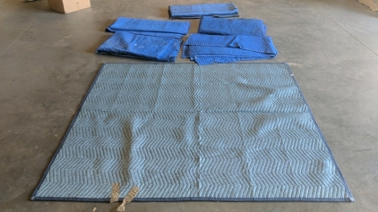 6) Assorted Size and Color Moving Blankets