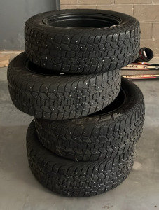 (4) 205/60R16 WinterCat XT Studed Tires