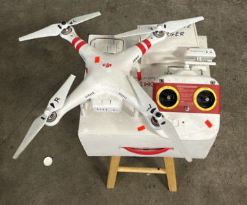 (1) DJI Phantom 2 Drone w/ Remote & Charger
