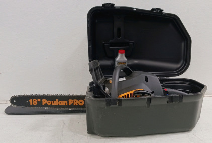 (1) Poulan PRO Chainsaw - 18" Bar - w/ Hard Case - LIKE NEW!!!!