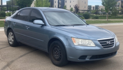 2010 HYUNDAI SONATA - 88K MILES!