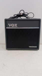 (1) VOX Valvetronix VT40+ Guitar Amplifier &ndash; 16&frac12;&rdquo;x10&rdquo;x17&rdquo;