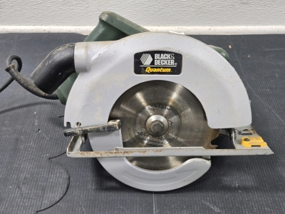 Black & Decker Quantum Hand-Held Circular Saw w/ Adjustable Angle Plate