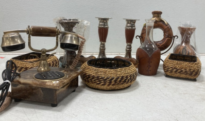 Antique Vintage Savannah Styled Decor - Vintage Telephone