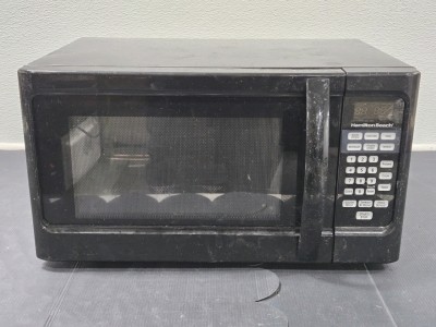 Hamilton Beach Microwave P100N30ALS3B, 1000Watt, 21⅛"W x 15&frac12;"D x 12"H