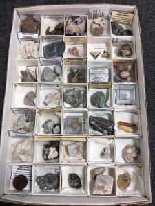 (35) Piece Rock and Mineral Collection