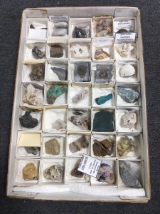 (35) Piece Rock and Mineral Collection