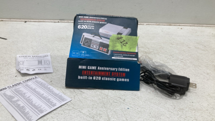 Entertainment System - Mini Game Anniversary Edition - Like New - 620 Built In Games!