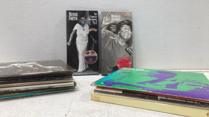 Vintage Casettes - Antique Records - XLarge Assortment