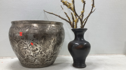 XLarge Outdoor Flower Pot - Vase Decorative Sticks