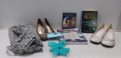 (1) Tier Shelf- Shoes- Heels (1) Movies- Handbag- Books & More