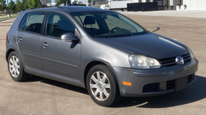 2007 VOLKSWAGEN RABBIT - RUNS WELL!