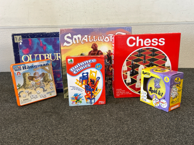Outburst, Smallworld, Chess, Hangman, Balance Chairs and Spot It Classic
