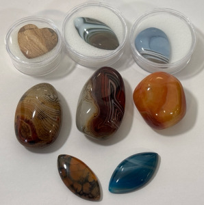 Variety of Beautiful Gemstones (5) Natural Gemstones With (3) Beautiful Agate Gemstones