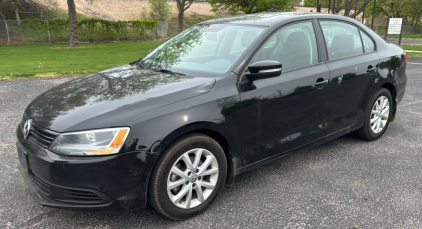 2012 VOLKSWAGEN JETTA - 122K MILES!