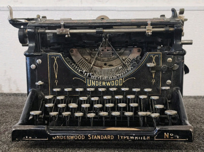 Antique Underwood Standard Typewriter.