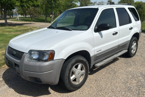 2002 FORD ESCAPE - 4X4!