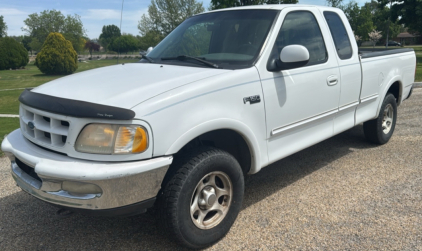 1997 FORD F-150 - 4X4!
