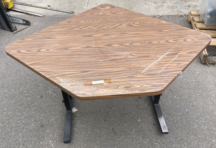Diamond Corner Work Desk