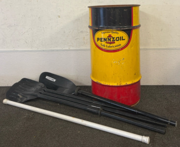 Penn Oil Empty Metal Barrel, 4 Paddles, Curtain Rod