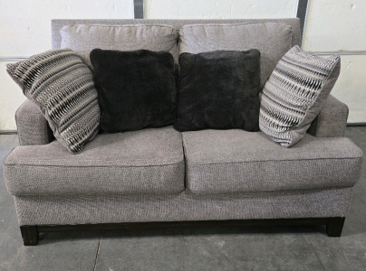Grey Sofa With (4) Pillows