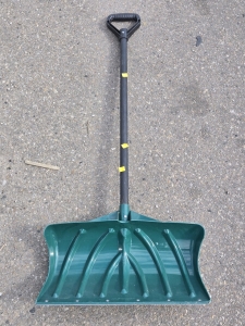 Suncast Brand Plastic Snow Shovel - 47" x 19&frac34;"