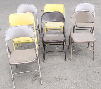 (7) Folding Metal Chairs!