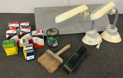 Metal Work Shelf, Vigor Oil Filters, Hastings Oil Filters, Mann Air Filter, Lamps