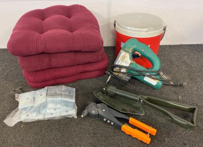 Grizzly Jigsaw, Coleman Cooler, Chair Cushions & Other Small Tools