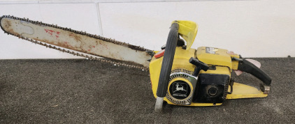 Vintage John Deere 60V Chainsaw