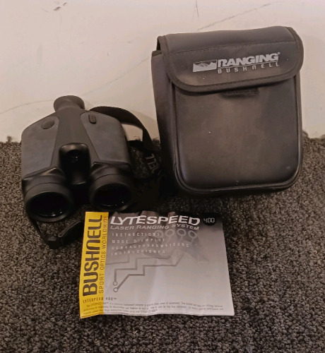 (1) Bushnell Lytespeed 400 Laser Rangefinder w/ Manual & Case