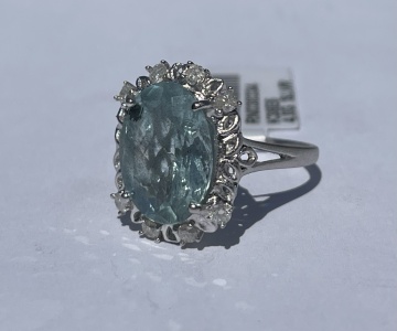 .925 Sterling Silver 5.71ct. Aquamarine Beryl & 0.34ct. Diamond Ring Size 6 W/ GGA C.O.A. ($3,930.00 Retail Value)
