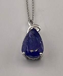 .925 Sterling Silver 8.91ct. Tanzanite Zoisite Pendant & Necklace W/ GGA C.O.A. ($3,470.00 Retail Value)